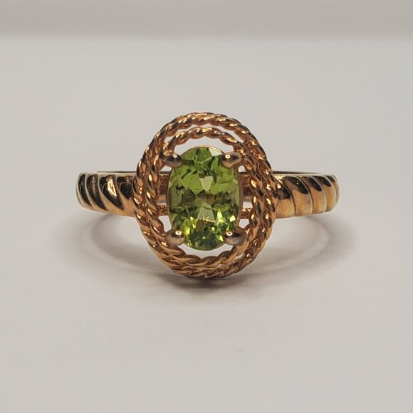 Sterling Silver Peridot Gemstone Ring, Size 7 - Picture 1 of 7